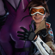 Illustration for article titled Tracer vs Widowmaker